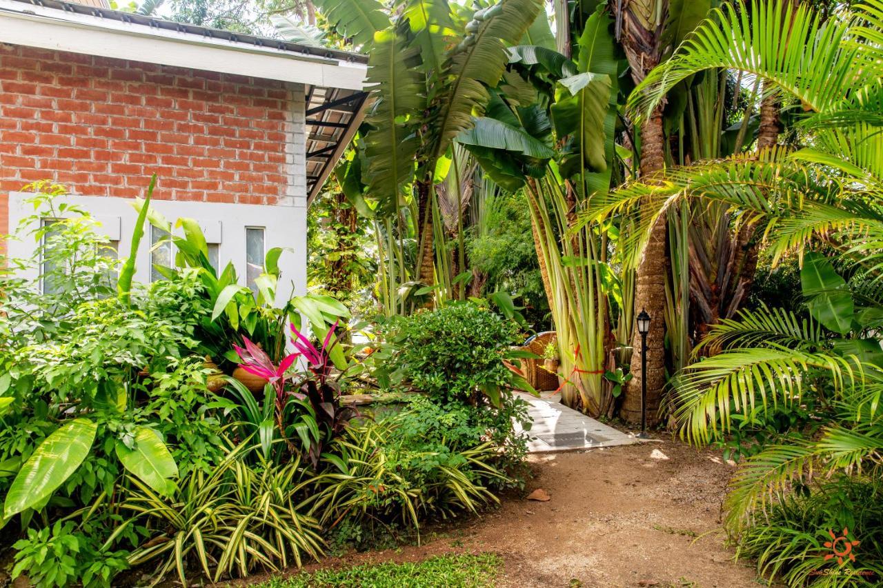 Sunshine Residence Baan Tai Exterior foto